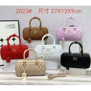 2025�¿�miu���ޱ��g��Ů���r�г���С������ʿ�D�μ�����б���