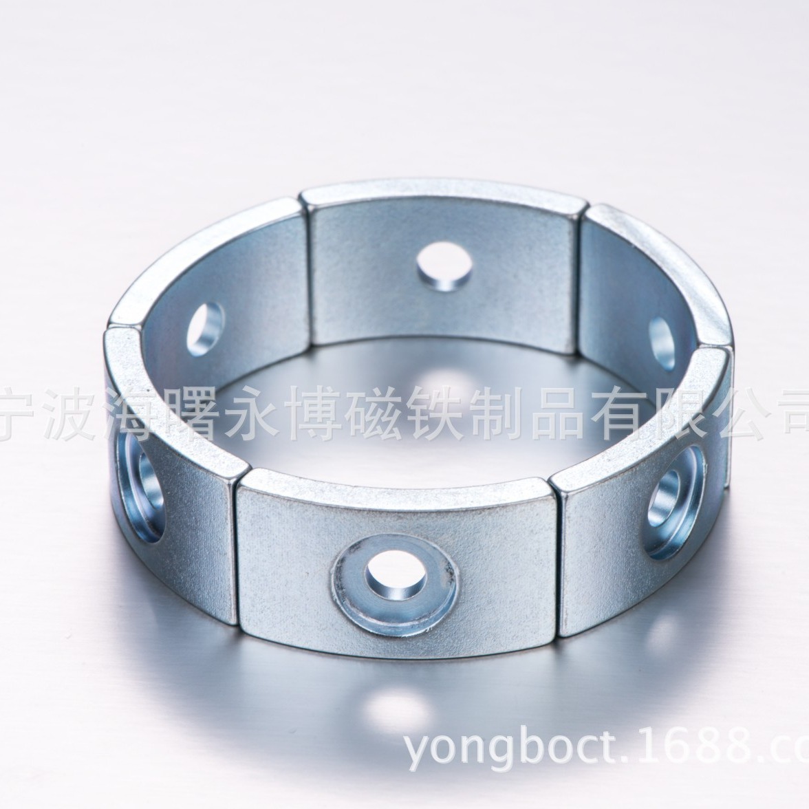 厂家供应 强磁磁瓦 电机磁片 打孔磁铁 钕铁硼 强力磁铁 磁铁厂家