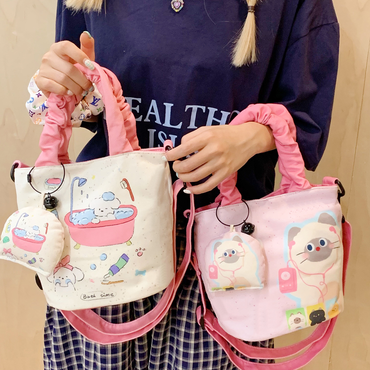 休闲便捷帆布包女生2025卡通可爱单肩手提包大学生上课通勤单肩包