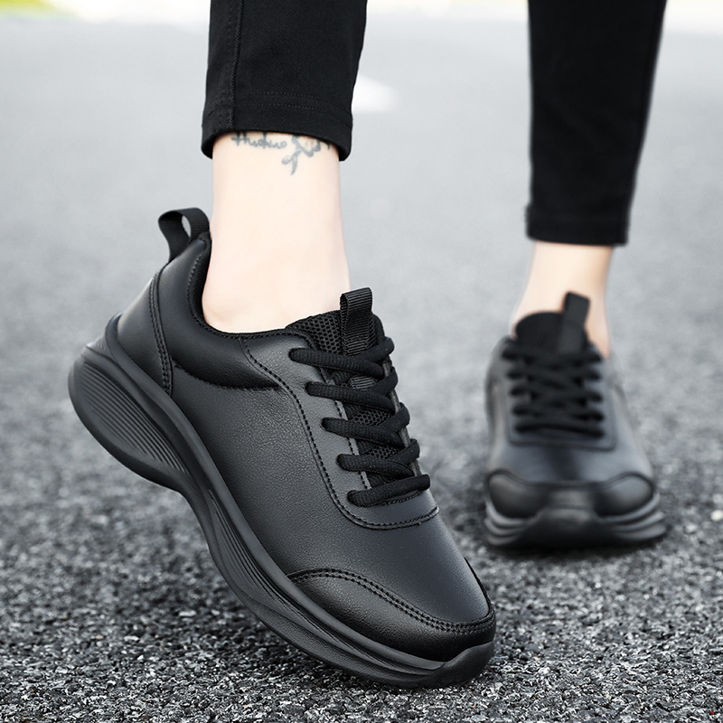 Autumn All-Black Sneakers for Women, Leather Surface, Waterproof, Non-Slip, Work Shoes for Mothers, Lightweight, Soft-Soled Casual Shoes, Large Size
