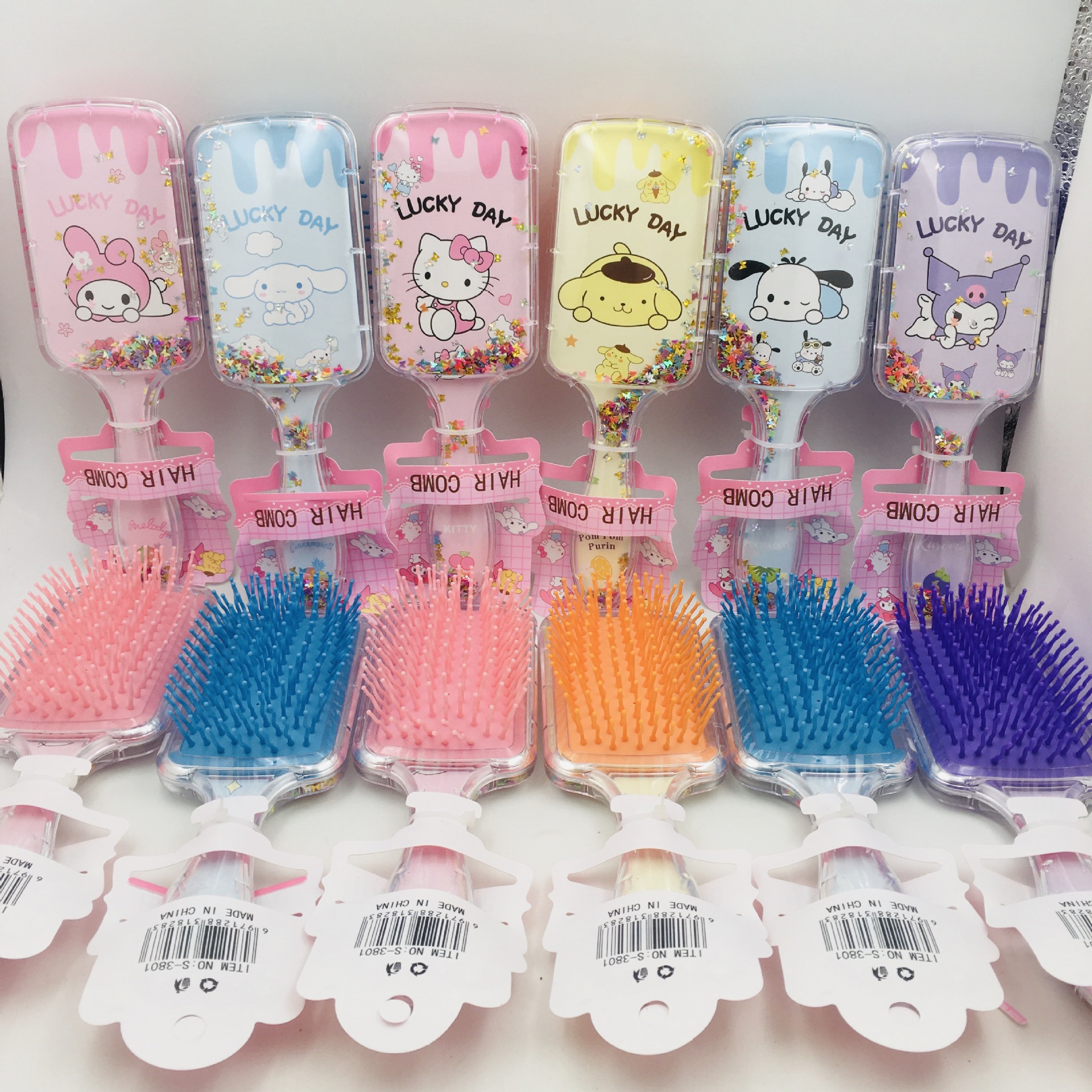 Set de peine y espejo Sanrio (Kuromi/My Melody), diseño adorable con lentejuelas, ideal como regalo para niñas o adolescentes