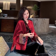 红色新中式国风外套女春秋季新款高级感唐装高端盘扣时尚上衣