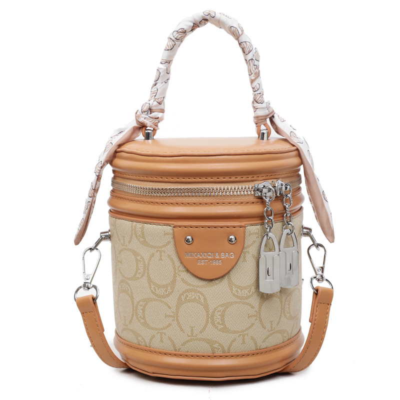 Bolsos de mujer transfronterizos Bolsos de moda Bolsos de cubo de ocio 2025 Bolsos de hombro de nueva tendencia Bolsos de mensajero de textura avanzada
