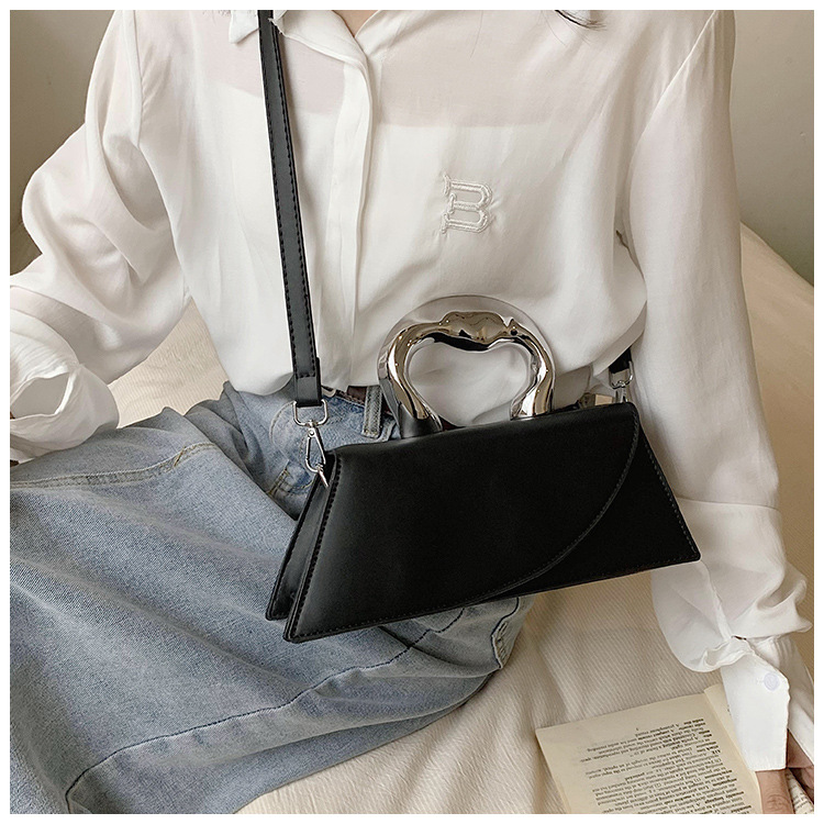 Piccola borsa a mano quadrata da donna tracolla versatile elegante_voghion.com