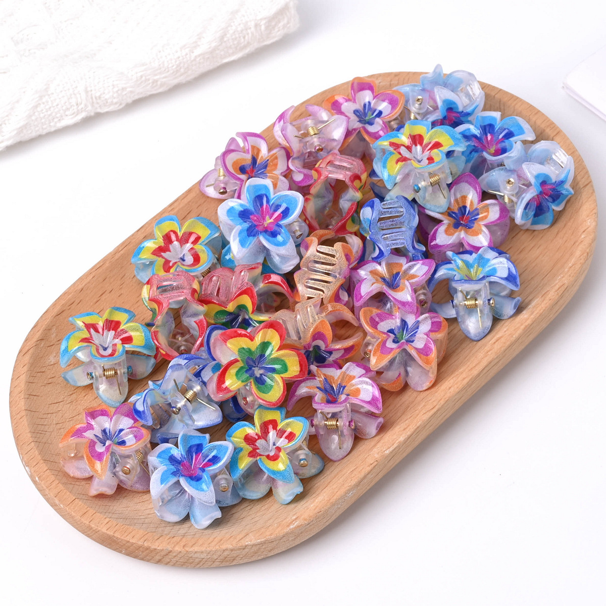 Pinza de agarre de flor de frangipani de color pequeño pinza de pelo para niños de dibujos animados impresa linda pinza de pelo rota pinza de flequillo joyería de pelo de princesa image 7