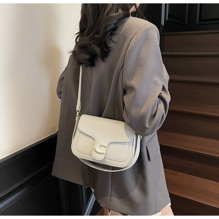 Korean niche fashion handbag for women 2025 new style simple solid color casual small square bag with a sense of high-end crossbody undefined