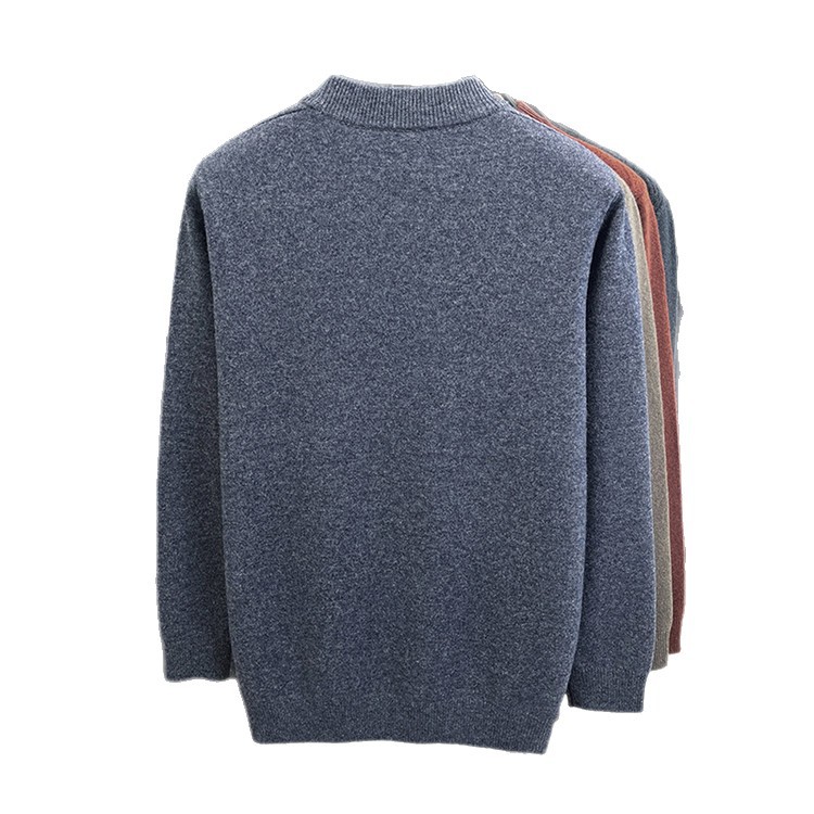 Otoño y invierno nuevo suéter de lana de hombre de cuello medio alto, suéter de estofón universal, calentamiento casual de punto, camisa de base interior