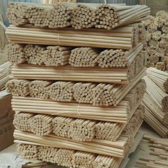 Cao County Shunyi large wholesale small stick furniture round stick pine stick stick stick size optional price concessions Cao County Shunyi large wholesale small stick furniture round stick pine stick stick stick size optional price concessions