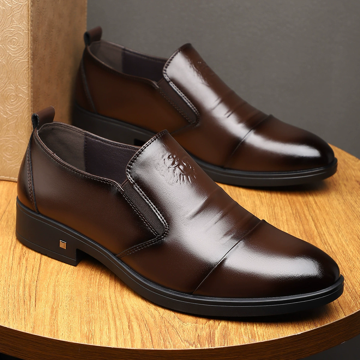 Новые кожаные ботинки Кожаные мягкие кожаные мужские деловые повседневные кожаные ботинки мужские весенние и осенние мужские туфли среднего возраста модные мягкие подошвы папы