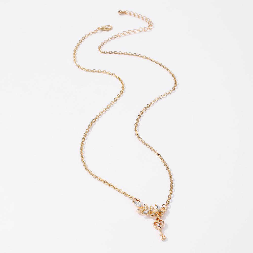 Collier En Alliage De Diamant Clé Simple Feuille En Gros display picture 5