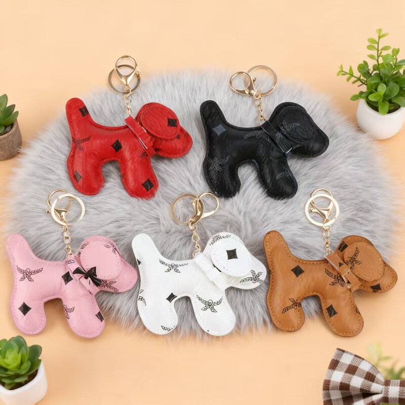 Creative Printed Leather Dog Keychain, Multi-Color Cute Puppy Pendant, Bag Car Decoration, Personalized Accessories Wholesale