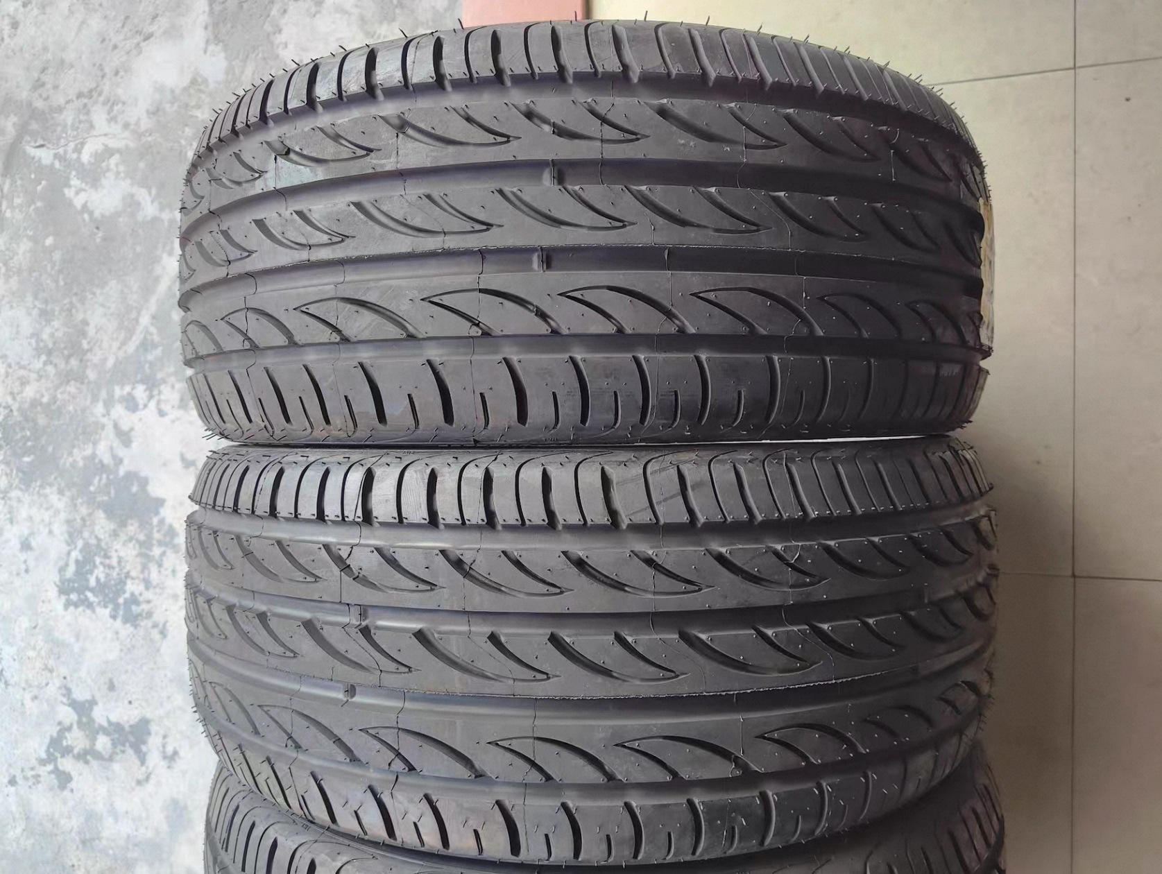 Pirelli tires 225 245 255 275 285 brand new in various sizes 17 18 19 20inch snow tires