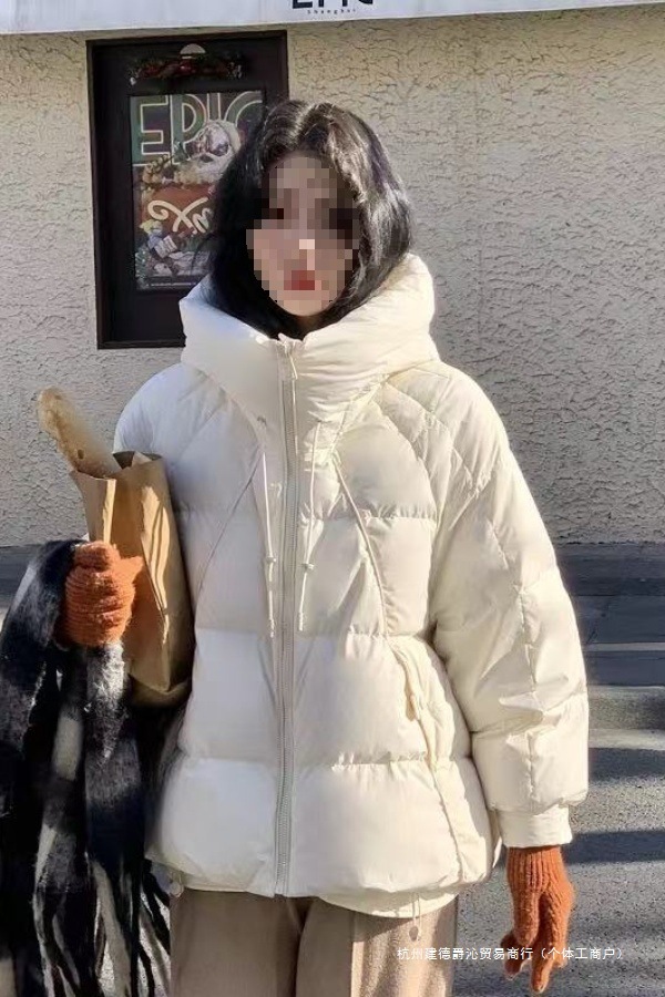 设计感小个子白鸭绒斗篷羽绒服女2024冬新款欧货休闲韩版保暖外套