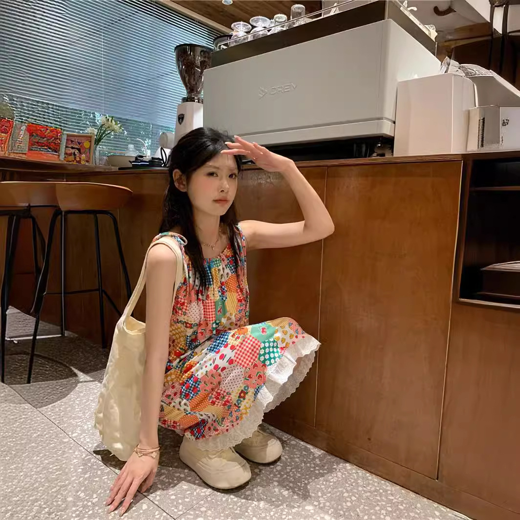 Cute summer top with cups