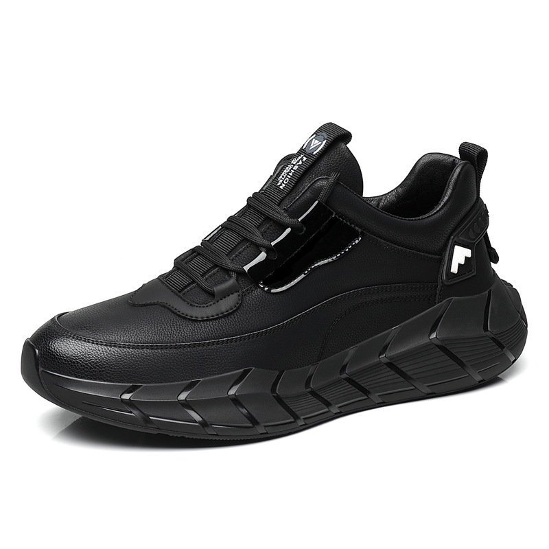 2025 verano nuevo estilo zapatos de hombre zapatos casuales tendencia de moda estilo explosivo antideslizante transpirable versión coreana de zapatos de papá de todo fósforo al por mayor