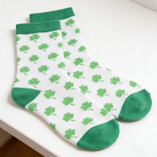Amazon Clover Mid-Calf Socks Printed White and Green Creative Socks Irish Color-Blocking Sports Socks Cotton Socks Amazon Clover Mid-Calf Socks Printed White and Green Creative Socks Irish Color-Blocking Sports Socks Cotton Socks