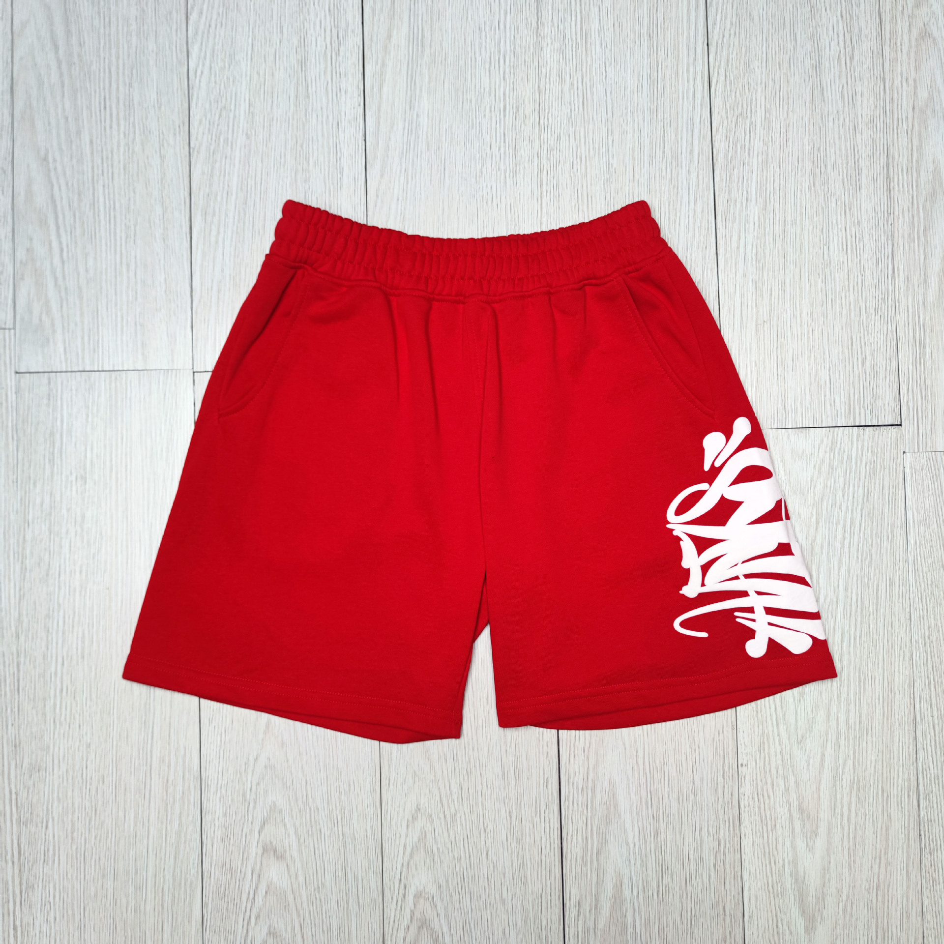 44 pantalones cortos rojos (accesorios + bolsos)