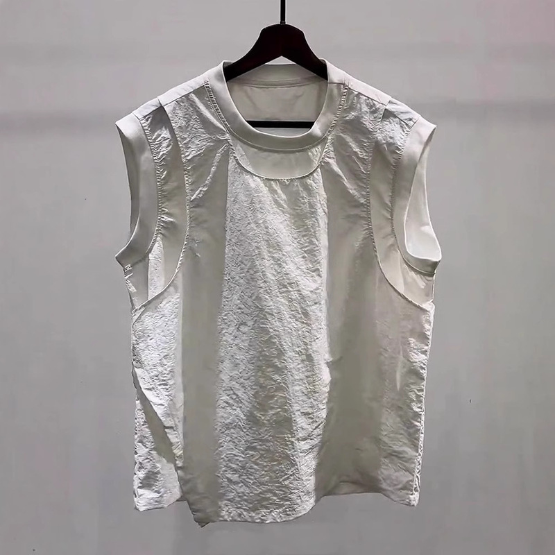 Sports Lightweight Fake Two-Piece Seersucker Vest Men's Summer 2025 New Design Small Neckline Waistcoat T-Shirt Trendy