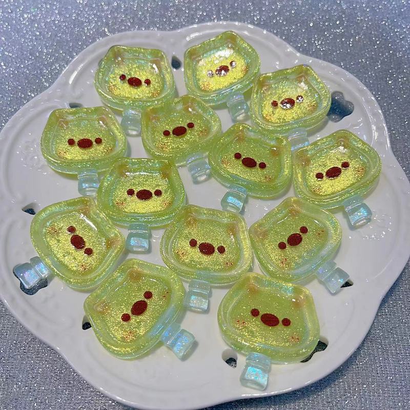 【冰透小熊煎锅】卡35×33mm萤火虫夜光 手工DIY饰品-树脂花|undefined