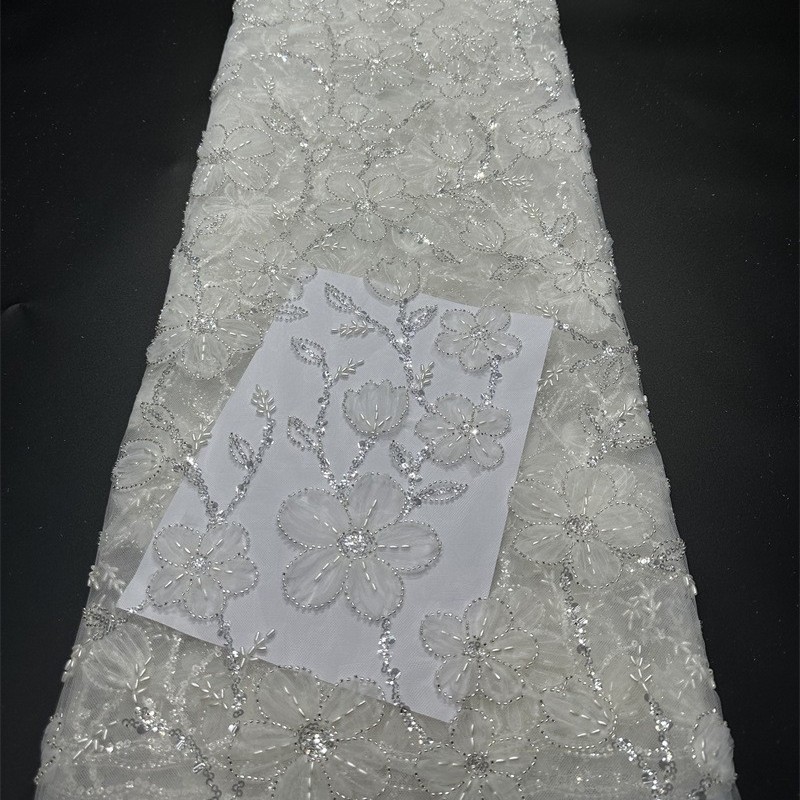 Lujo ligero vestido de boda vestido de moda esquinilla tubo de perlas bordado tela de bordado tridimensional comercio exterior transfronterizo spot bordado