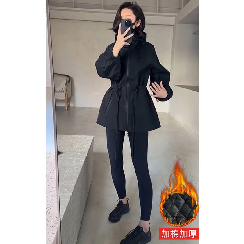 欧洲站2025春秋新款韩版收腰显瘦连帽冲锋衣外套女百搭休闲上衣|undefined