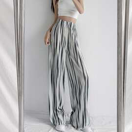 大码女装条纹阔腿裤褶皱风格休闲裤子女宽松时尚百搭显瘦高腰垂感