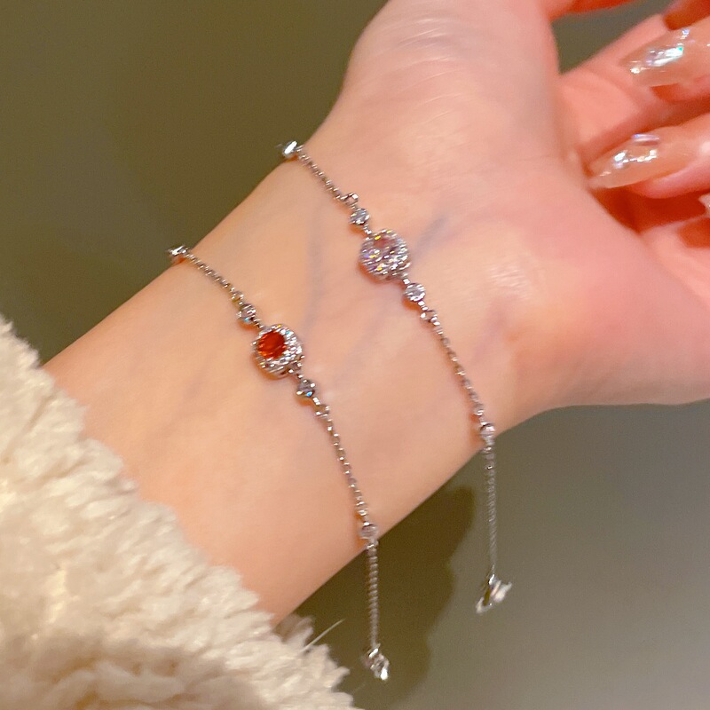 Sparkling Small Square Bracelet 2025 Ultra-Fine Design Gentle Style Red Bracelet Pink Bracelet