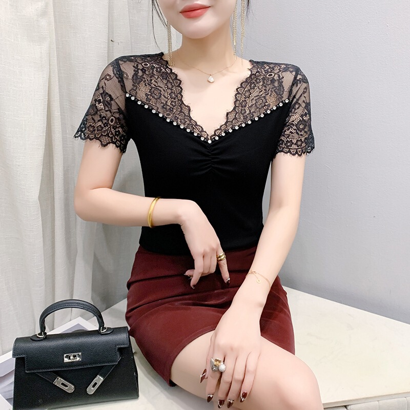 Real shot 2025 summer new design sense fashion lace flower stitching handmade beaded slim short sleeve T-shirt Real shot 2025 summer new design sense fashion lace flower stitching handmade beaded slim short sleeve T-shirt