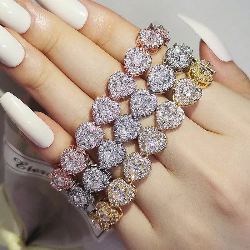 Classic heart-shaped bracelet simple fashion exquisite bracelet manufacturers shipping AliExpress explosions foreign trade bracelet