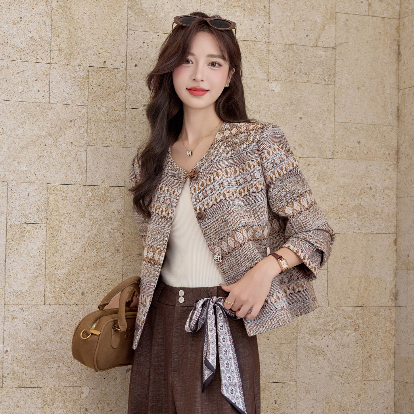 Chanel-Style Short Jacket for Women 2025 Autumn New Fashion Elegant Old Money Style Trendy Vintage Tweed Top