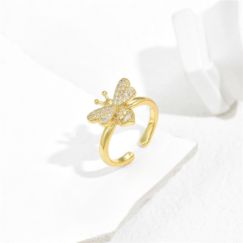 Aogu Cross-border Supply Copper Gold-plated Micro Inlaid Zircon Cute Bee Ring Female European And American Fashion New Product display picture 2