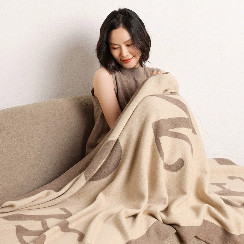 Cashmere keep warm knitted duvet