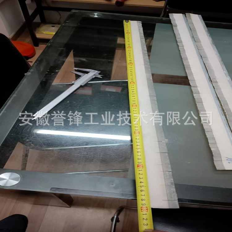 德曼金刚石砂布条 金刚石砂布刷条800*43mm 风电叶片抛光刷辊