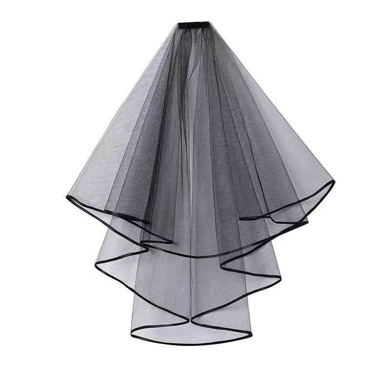 Double-Layer Lace Bridal Veil for Bachelorette Party and Wedding Photos — detail image 5