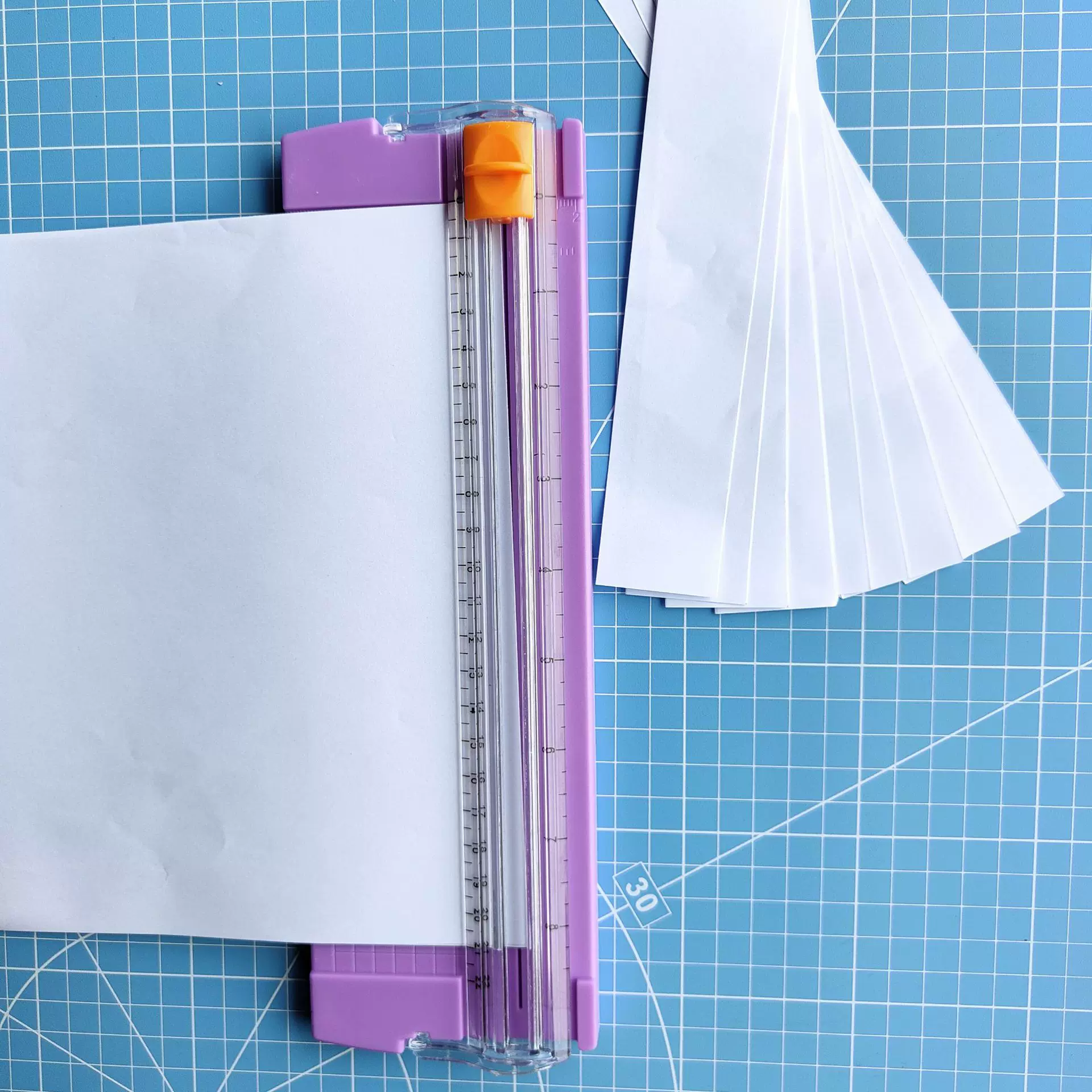 裁纸刀学生手工手账裁纸器便携切纸机A5相片切割器裁剪收纳可裁剪