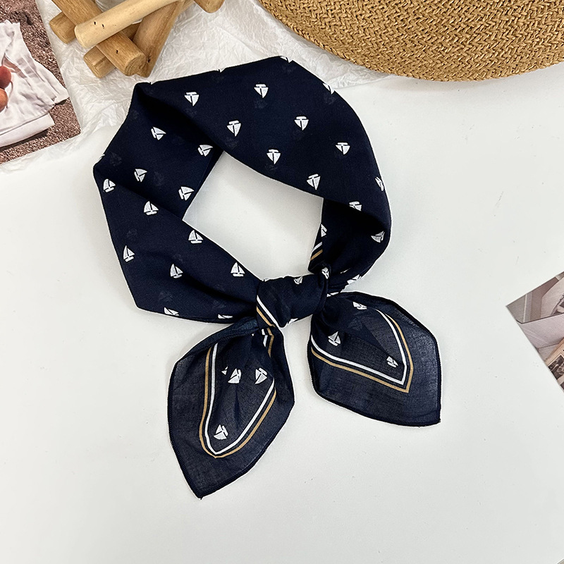 Una toalla de seda de algodón cuello pequeña toalla cuadrada de alta calidad nueva toalla de punto de onda universal correa de pelo protector de cuello pequeño chal