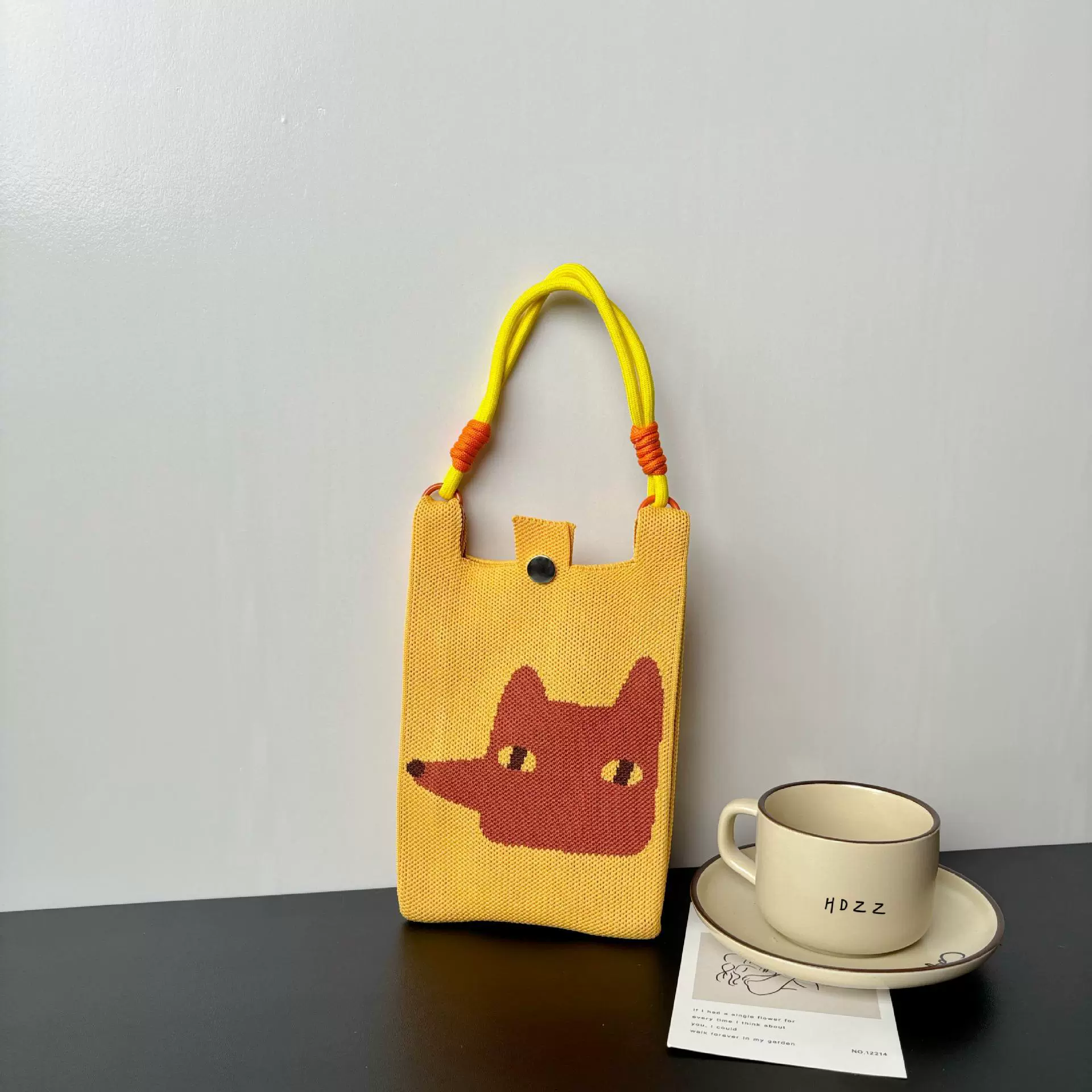 Cartoon knitted one-shoulder bag, shoulder bag