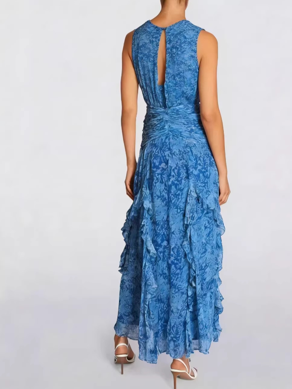 2026 Europeu e americano transfronteiriço nova primavera e verão sem alças Europeu e americano feminino com decote em V chiffon estampado fada vestido de noite de temperamento longo
