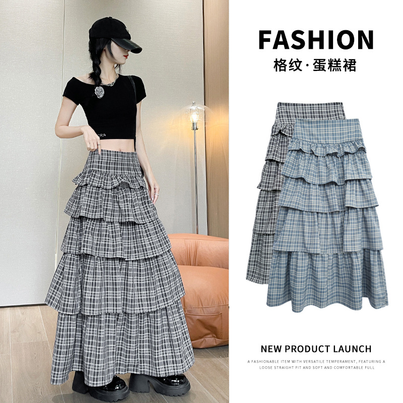 Small design retro summer skirt