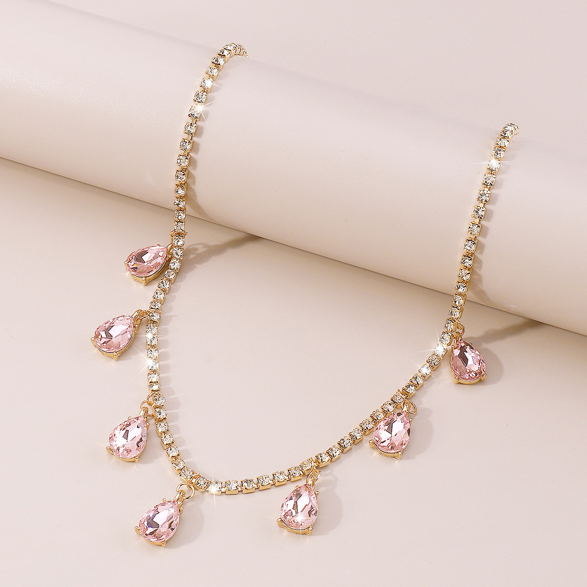 Fashion Water Drop Alloy Inlay Rhinestone Pendant Necklace