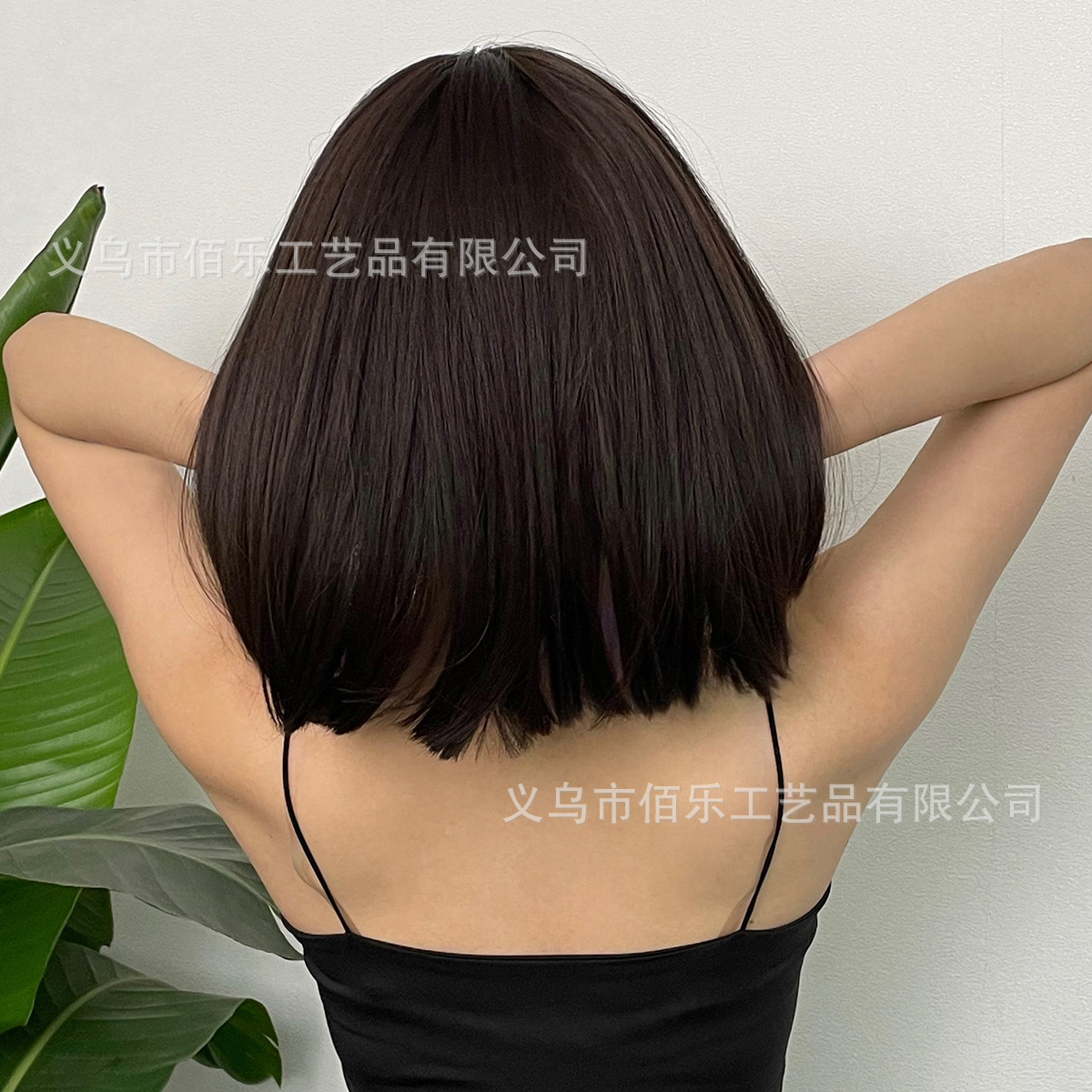Estilo lindo negro marrón flequillo pelo corto recto Bobo cabeza natural Diario Femenino peluca fabricante en stock pelucas
