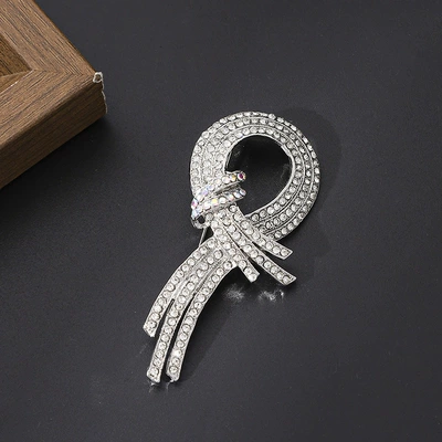 Accessory Pin, Yaxa sancaqları