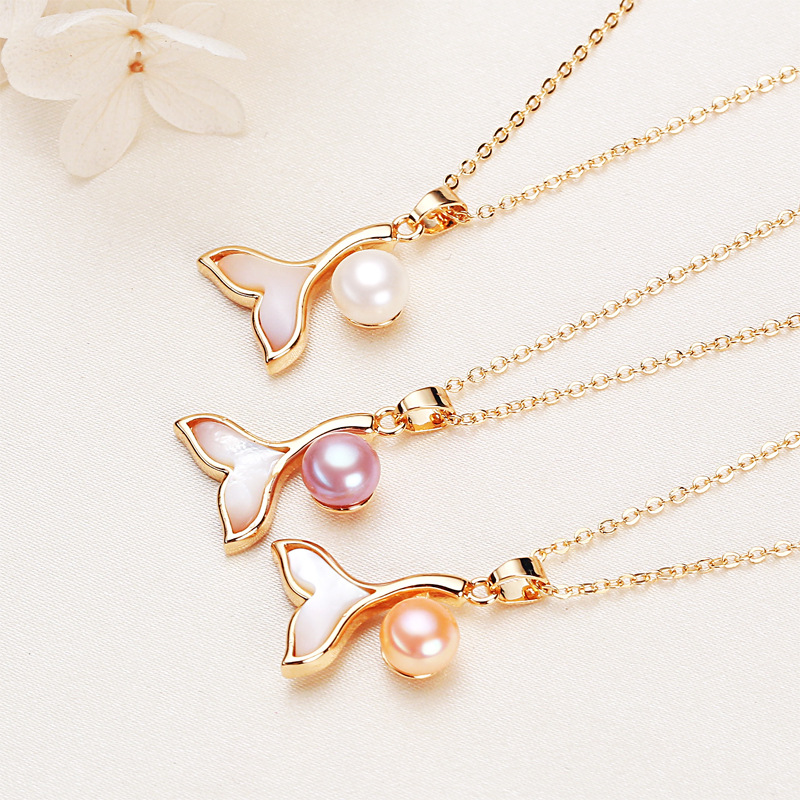 Fashionable and Minimalist Wholesale Jewelry, Unique Design Pearl Necklace for Women, Fish Tail Pendant with Shell and Freshwater Pearls