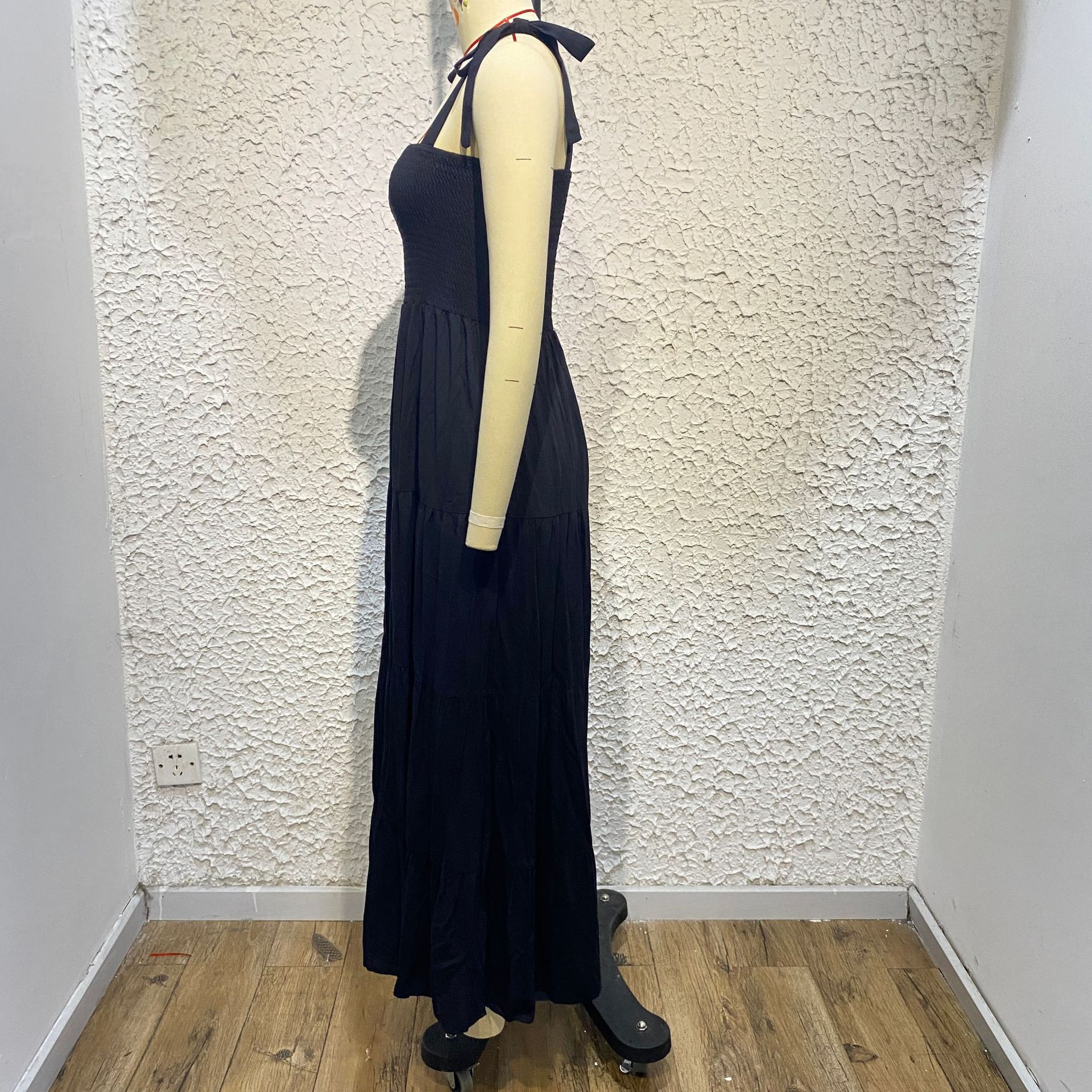 259g Weight Maxi Long Dress Dress Length Type Sleeveless Sleeve Length Regular Dress Dresses Type Regular Sleeve Sleeve Type Polyester Fabric Type High Waist Waist Line Daily Occasion Strap Neckline Regular Fit Fit Type Printing, Polka Dots Pattern Summer, Spring Season Women's Gender Elegant Style Wholesale Women's Elegant Printing Polka Dots Daily Strap Sleeveless Regular Dress 87