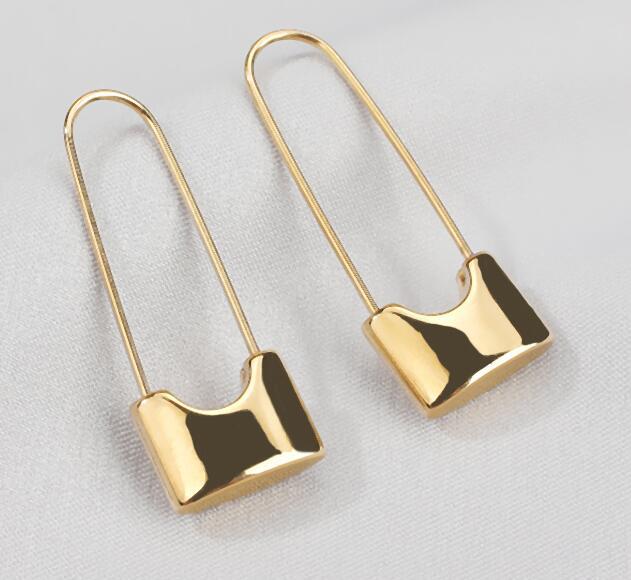 Minimalist Style Lock-shaped Long Earrings Titanium Steel 18k Gold Brooch display picture 6