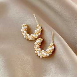 气质高级感耳环女复古小众设计感珍珠耳钉网红爆款耳饰品批发