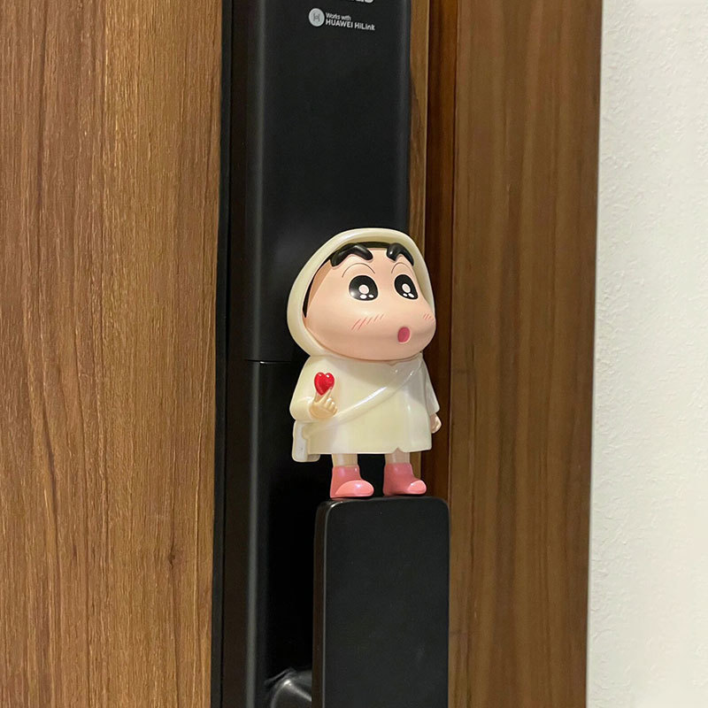 蜡笔小新入户门把手装饰创意门外智能锁大门上挂件玩偶公仔周边