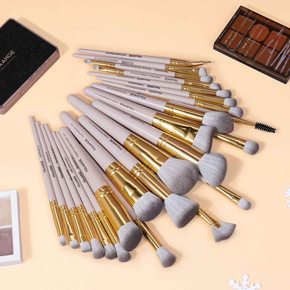 MAANGE 25-Piece Professional Makeup Brush Set with Box Powder Brush Foundation Brush Eyeshadow Brush Makeup Tools