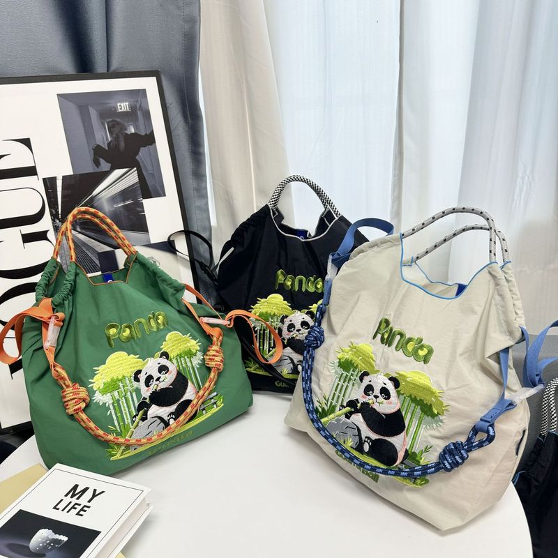 [Original] Summer New Japanese Style Nylon Embroidered Bag, Fashionable and Versatile, Niche Large-Capacity Shoulder Shopping Bag for Women