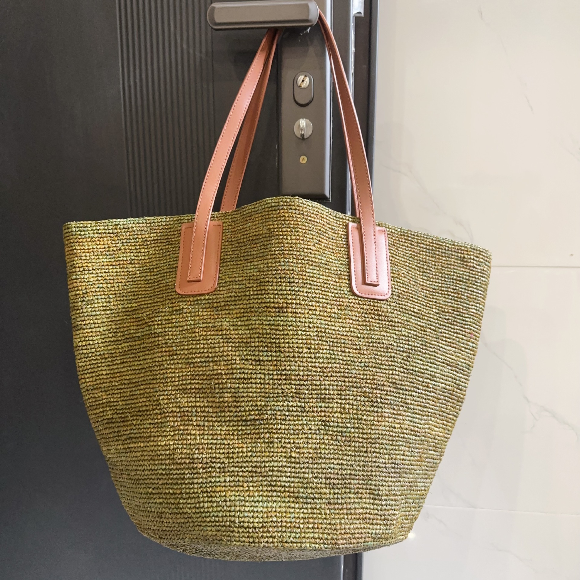 French Minimalist Genuine Leather Strap Raffia Woven Bag For Women, Large Capacity Shoulder Bag For Beach Vacation, Vintage Tote Bag - Thumbnail 4